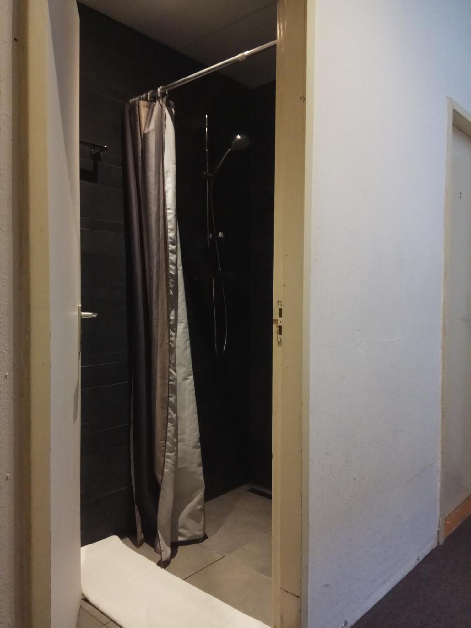ホテル ベリングトン アムステルダム 部屋 写真